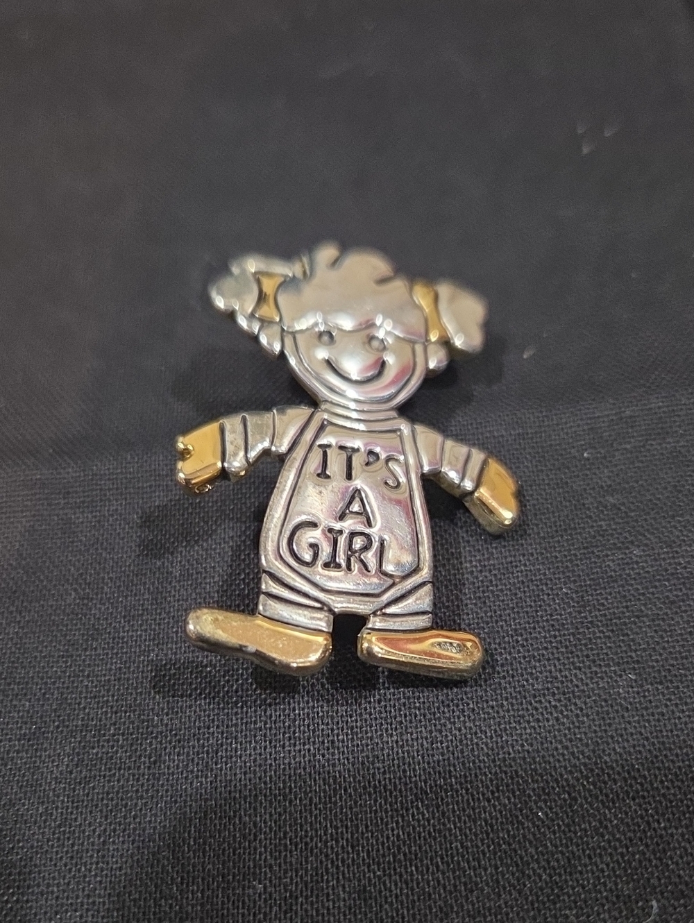 IT'S A GIRL BROOCH AND PENDANT